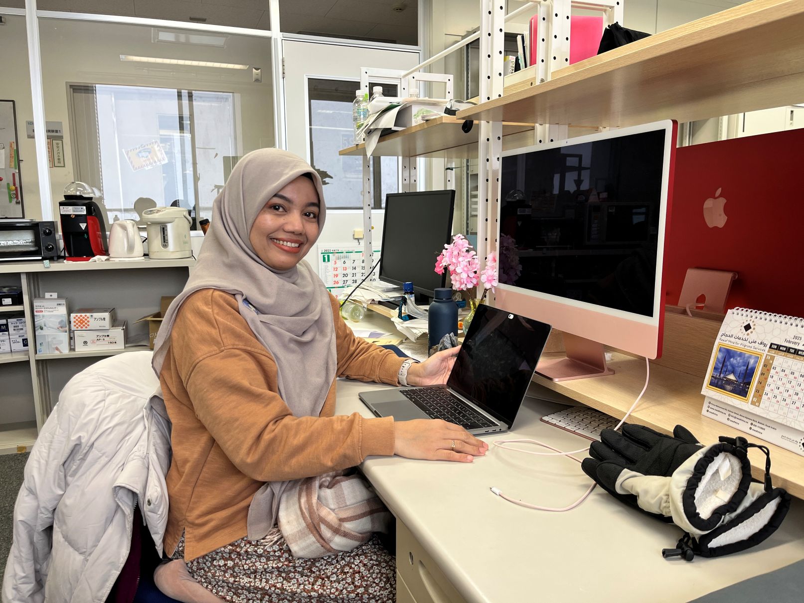 You are currently viewing Dr. Nina Andriani: Dari Laboratorium Kanazawa ke Kampus UMRAH, Membawa Pulang Ilmu untuk Negeri